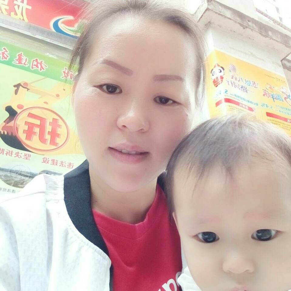 李怡霏